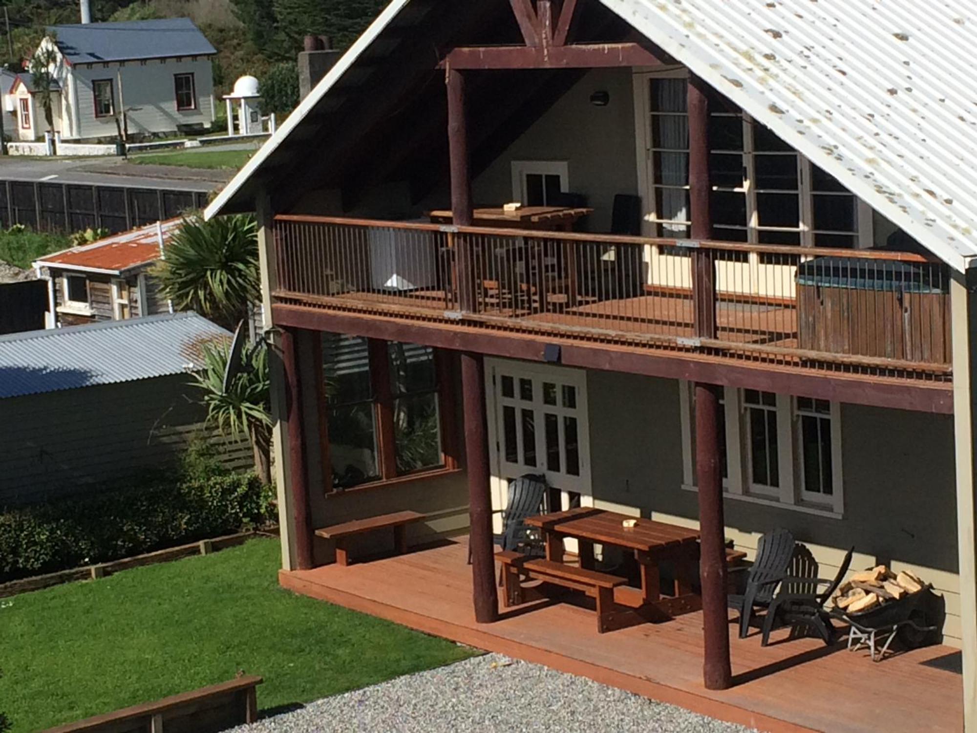 The Ghost Lodge Granity Ngoại thất bức ảnh